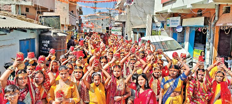 Ranchi news : प्राण प्रतिष्ठा को लेकर कलश यात्रा
