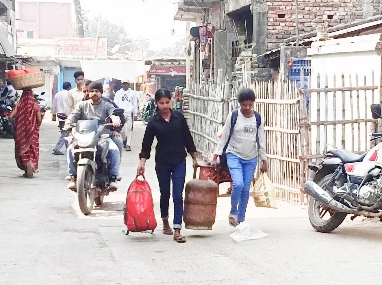 42 केंद्रों पर 28742 परीक्षार्थी देंगे मैट्रिक परीक्षा