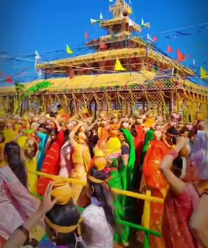 शिव मंदिर प्राण प्रतिष्ठा महायज्ञ में उमड़े श्रद्धालु