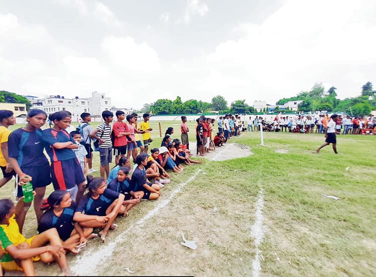 Gopalganj News : 14वीं जिला जूनियर एथलेटिक्स मीट के लिए रजिस्ट्रेशन शुरू, 27-28 फरवरी को हाेगी प्रतियोगिता