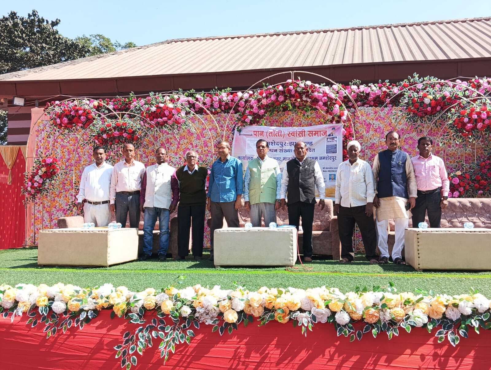 Jamshedpur News : समाज की उन्नति व प्रगति के लिए सामाजिक एकता को मजबूत बनाने की जरूरत