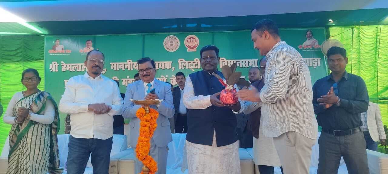 लिट्टीपाड़ा की महिलाएं हैं सशक्त, पत्थर में भी घास उगा सकती हैं : विधायक