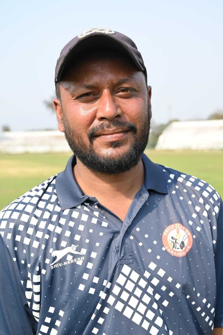 MEDIA CUP CRICKET TOURNAMENT: जुबिली और डिमना एकादश की टीमें जीतीं