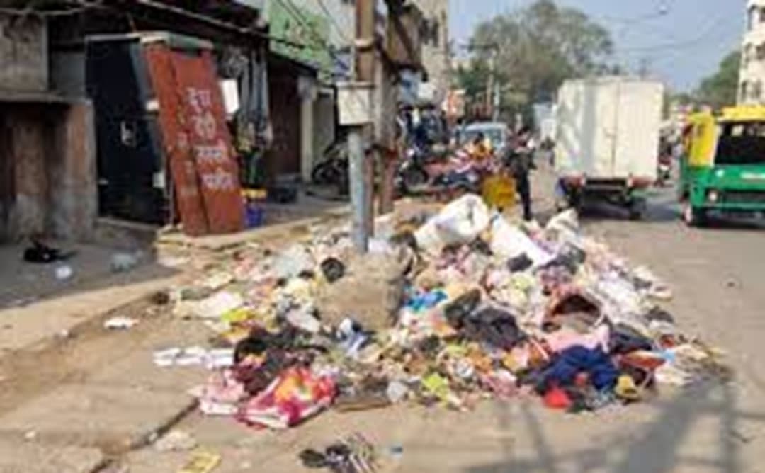 Jamshedpur News : कचरा फैलाया या उठाव में बरती कोताही, तो लगेगा जुर्माना