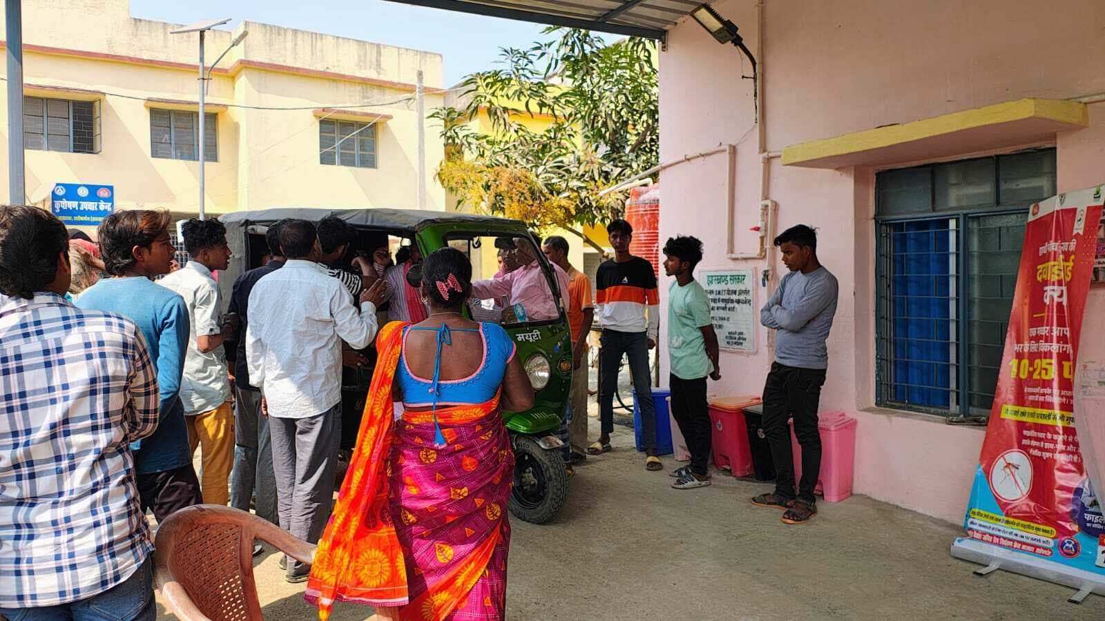 पेट्रोल पंप में काम के दौरान करंट से युवक मरा