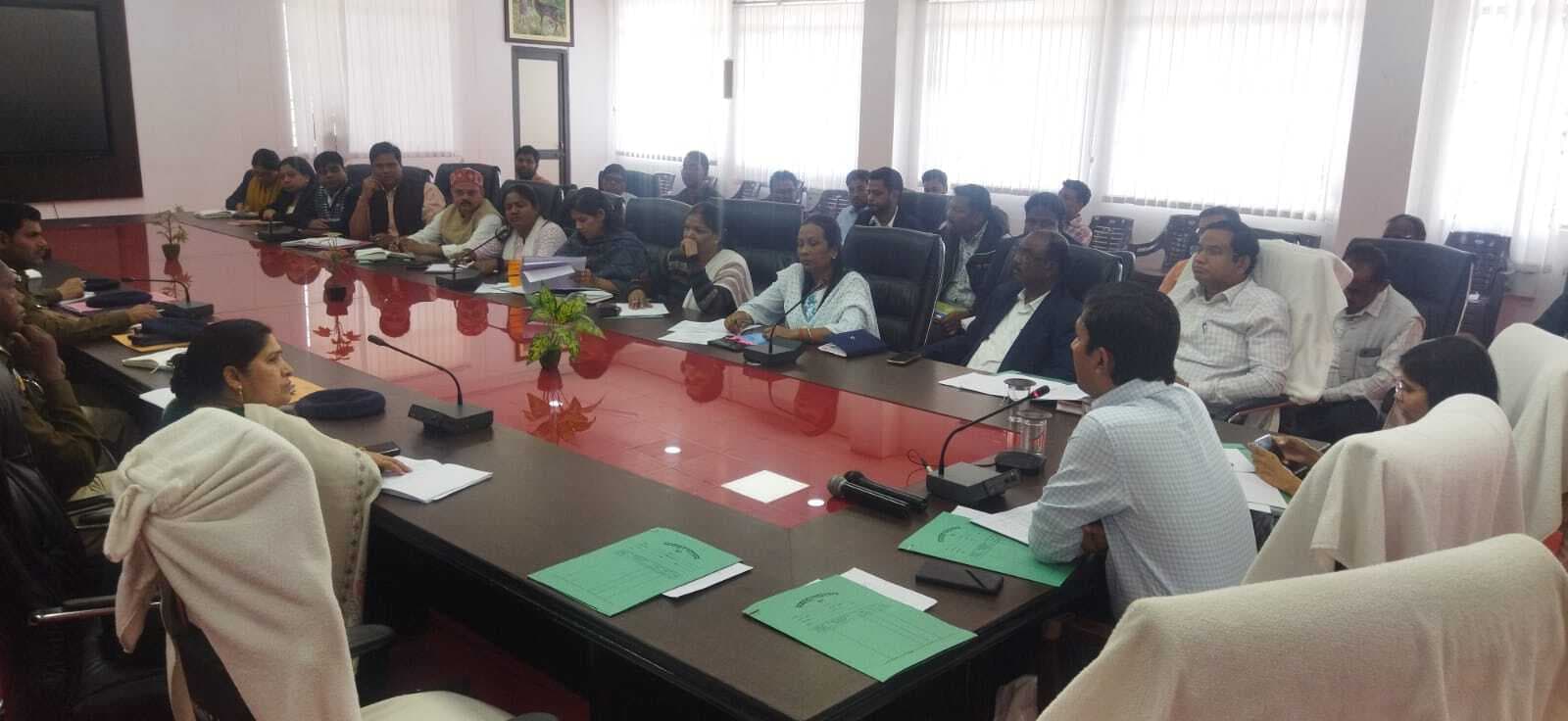 अफीम की अवैध खेती के खिलाफ अभियान तेज करने का निर्देश