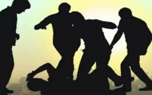 अहियापुर में छात्र को पेड़ में बांध कर पीटा