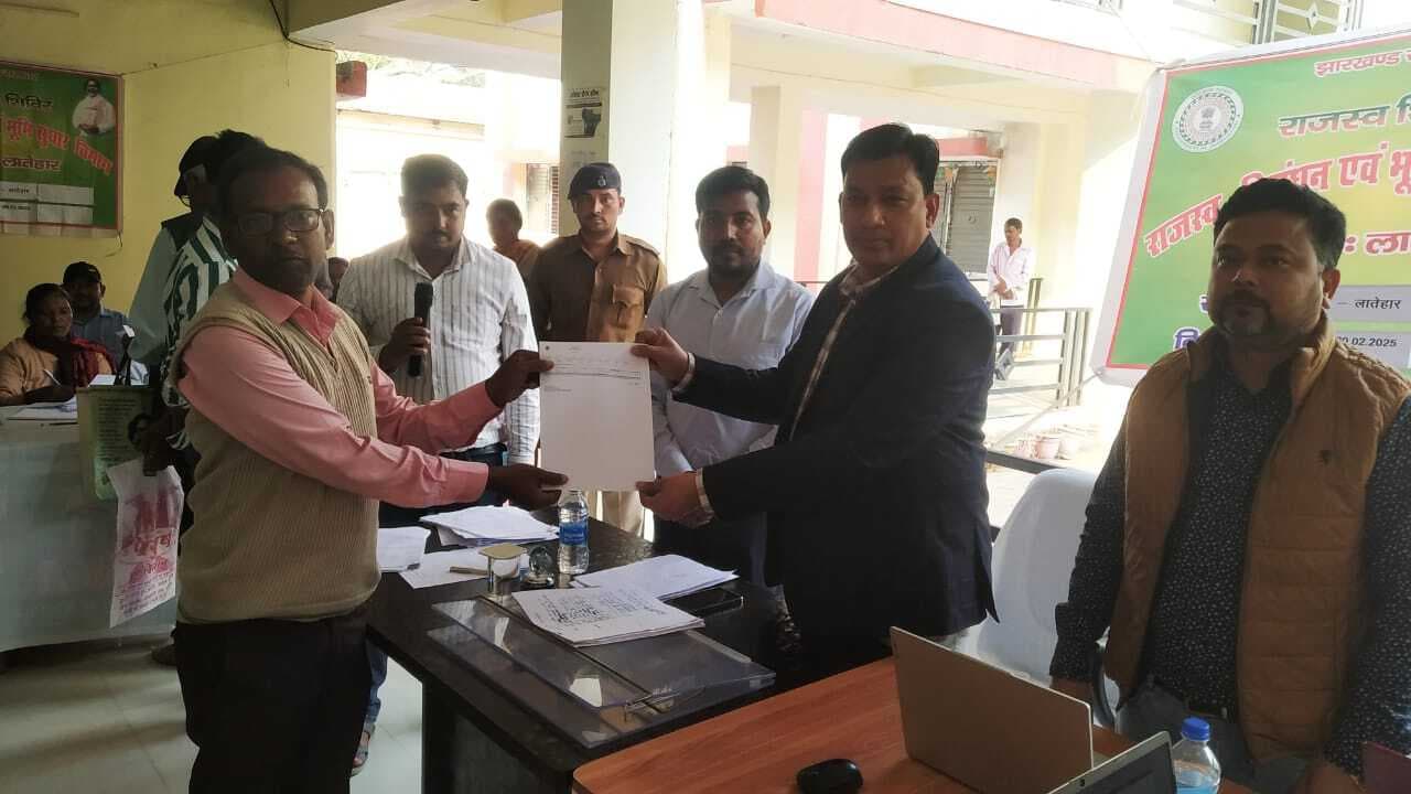 विशेष शिविर में 57 मामलों का हुआ निष्पादन