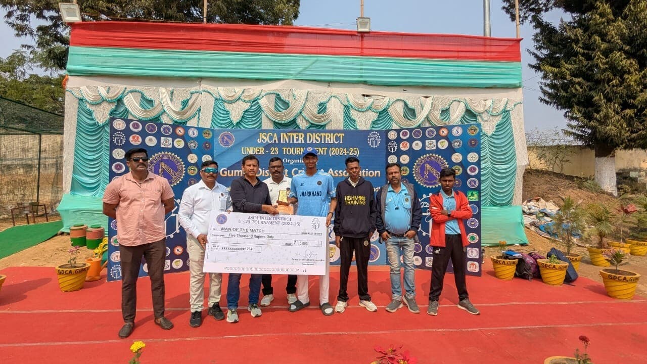Cricket : सिमडेगा ने पलामू को आठ विकेट से हराया