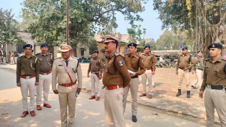 अपराध नियंत्रण व विधि व्यवस्था दुरुस्त करने के लिए रेखें पैनी नजर : डीआइजी