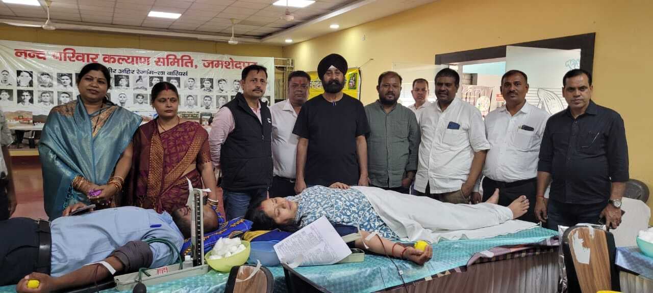 Jamshedpur news.टेल्को रिक्रियेशन क्लब में आयोजित शिविर में 121 लोगों ने किया रक्तदान