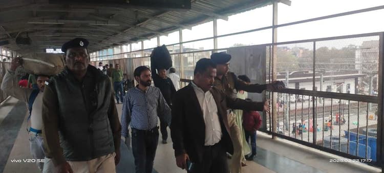 महाकुंभ जानेवाले श्रद्धालुओं पर रखें विशेष ध्यान : डीआइजी