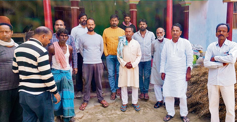 Chhapra News : महाकुंभ से लौट रहे सारण के दो श्रद्धालुओं की सड़क दुर्घटना में मौत