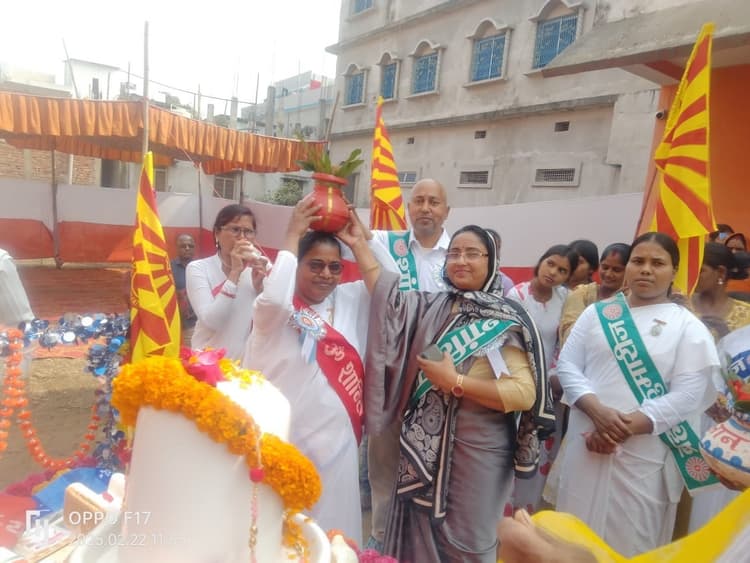 शिव जयंती पर निकाली झांकी व शांति पदयात्रा