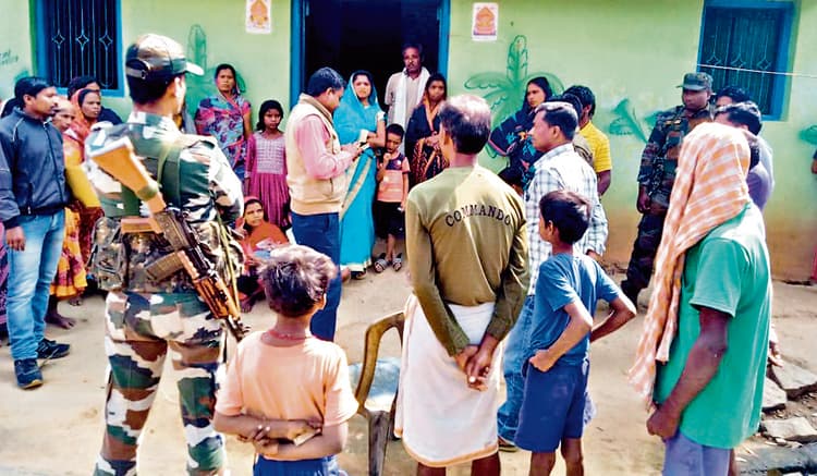 Ranchi News : तेलंगाना में टनल में फंसे मजदूरों से अब तक नहीं हुआ संपर्क