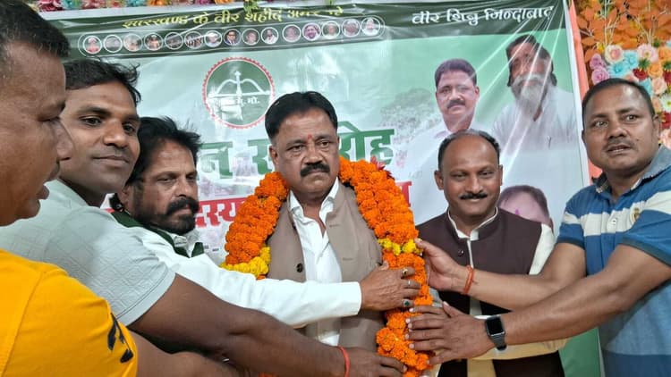 Giridih News :झारखंड सरकार ने आधी आबादी को दिया सम्मान : सुदिव्य