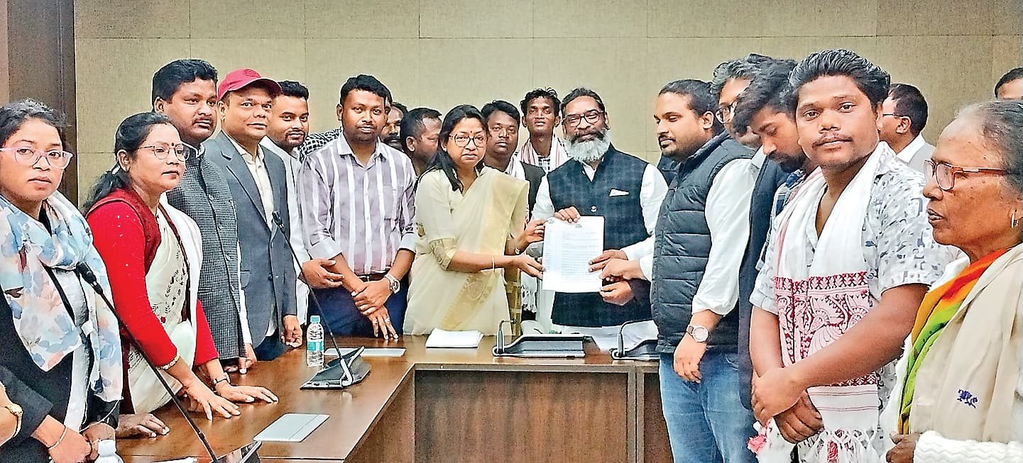 Ranchi News : सरनास्थल की जमीन का अधिग्रहण नहीं होगा : सीएम