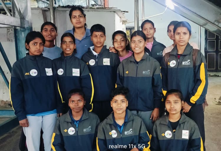 सब जूनियर बालिका कबड्डी स्टेट चैंपियनशिप के सीवान रवाना