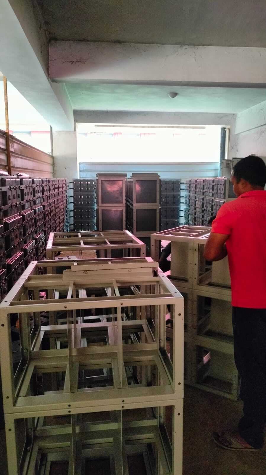 Jamshedpur news. एमजीएम मेडिकल कॉलेज में लगे सौर ऊर्जा की मरम्मत शुरू