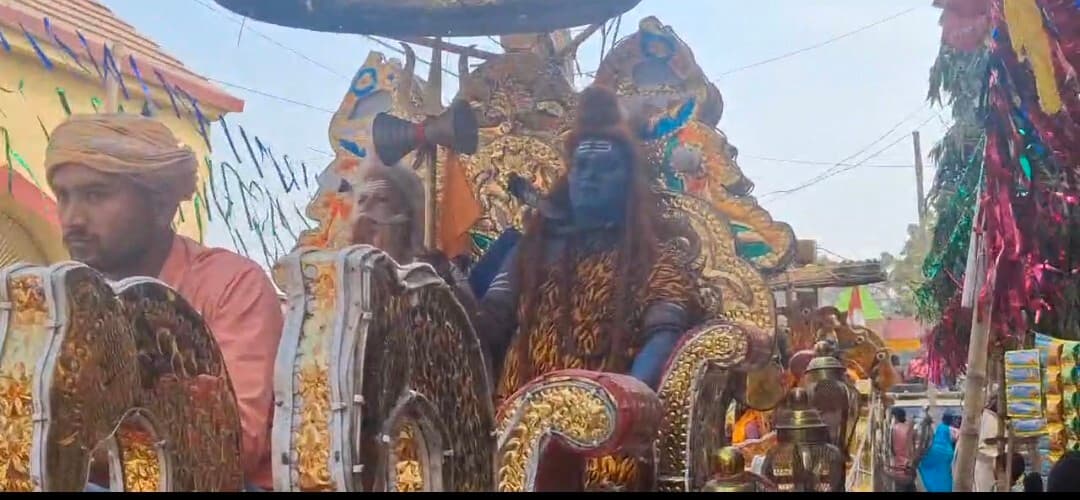 देवाधिदेव शिव बरात की झांकी देख आस्था में डूबे श्रद्धालु