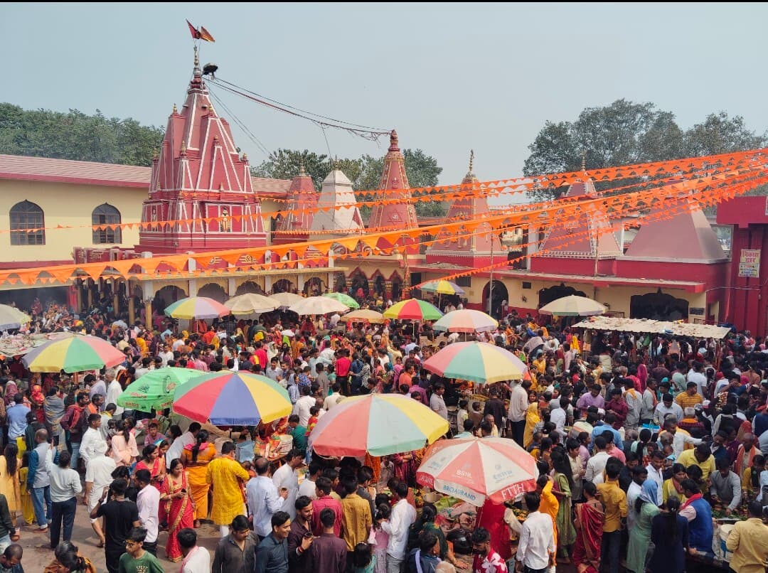 Mahashivratri: हर-हर महादेव से गुंजायमान रहा विद्यापतिधाम उगना महादेव मंदिर