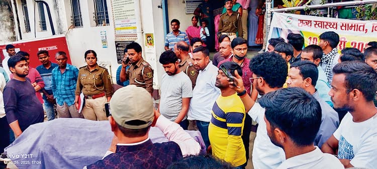 Gaya News : बांकेधाम मेला में आये श्रद्धालु की पहाड़ी से गिर कर मौत