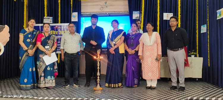 Deoghar News : छात्राओं को बताये डिजिटल लिटरेसी के फायदे