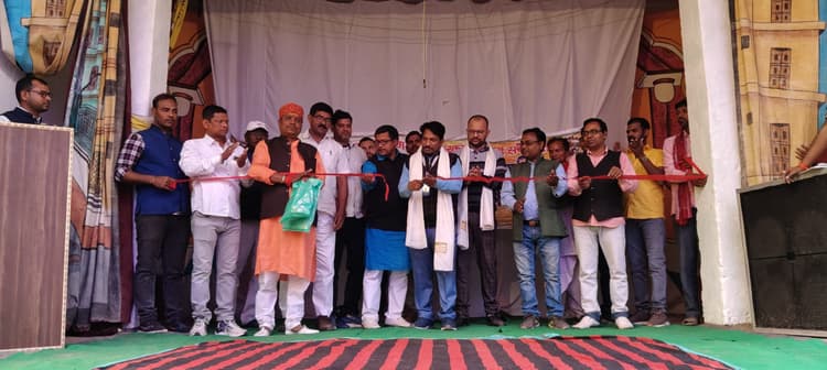 डांस प्रतियोगिता में बच्चों ने बिखेरा जलवा