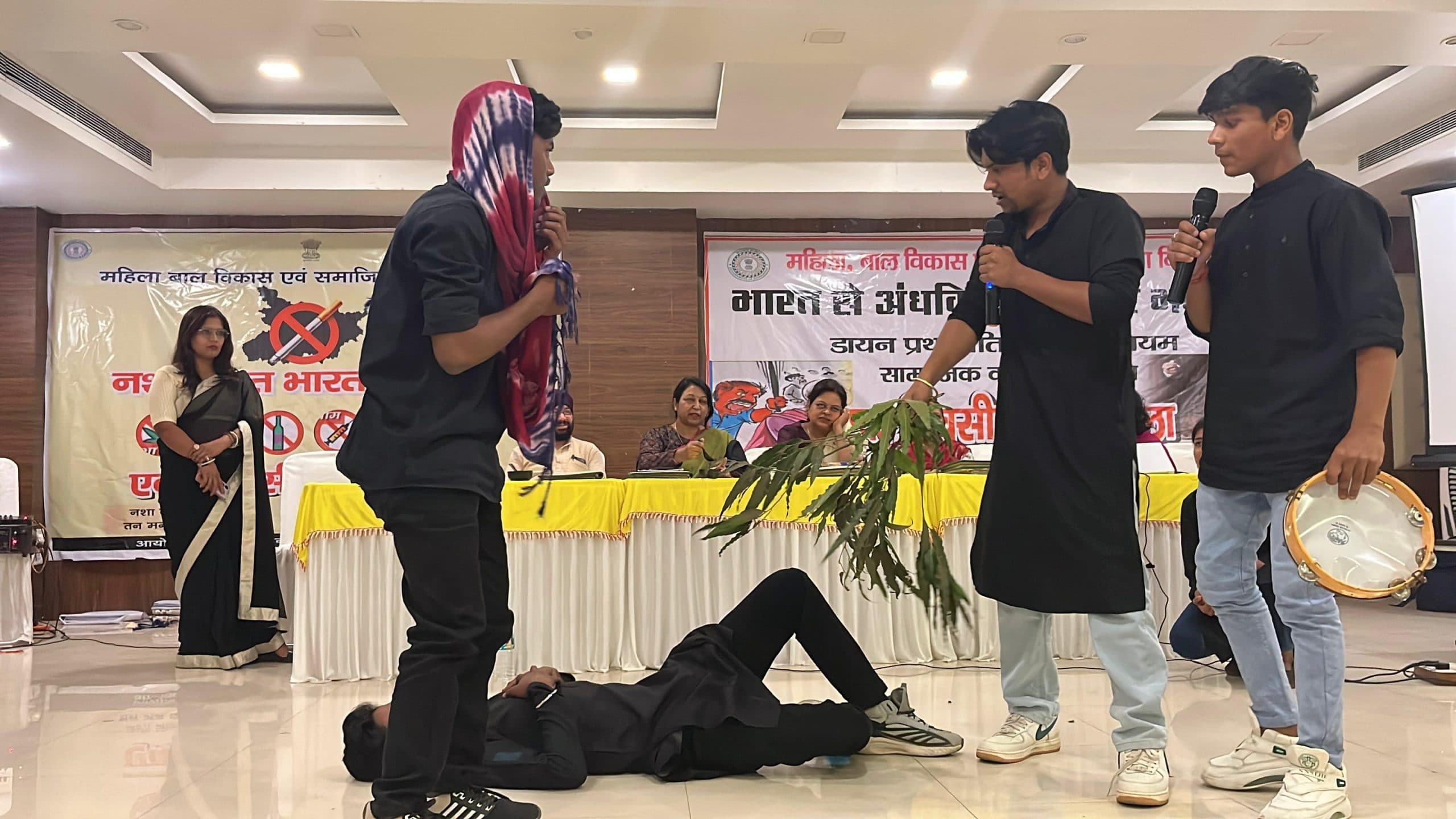 Giridih News :नशा से एक व्यक्ति नहीं, पूरा परिवार प्रभावित होता है : स्नेहा कश्यप