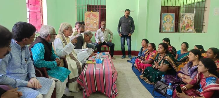 seraikela News : ओड़िया शिक्षकों ने मानदेय भुगतान की विसंगित दूर करने की मांग की