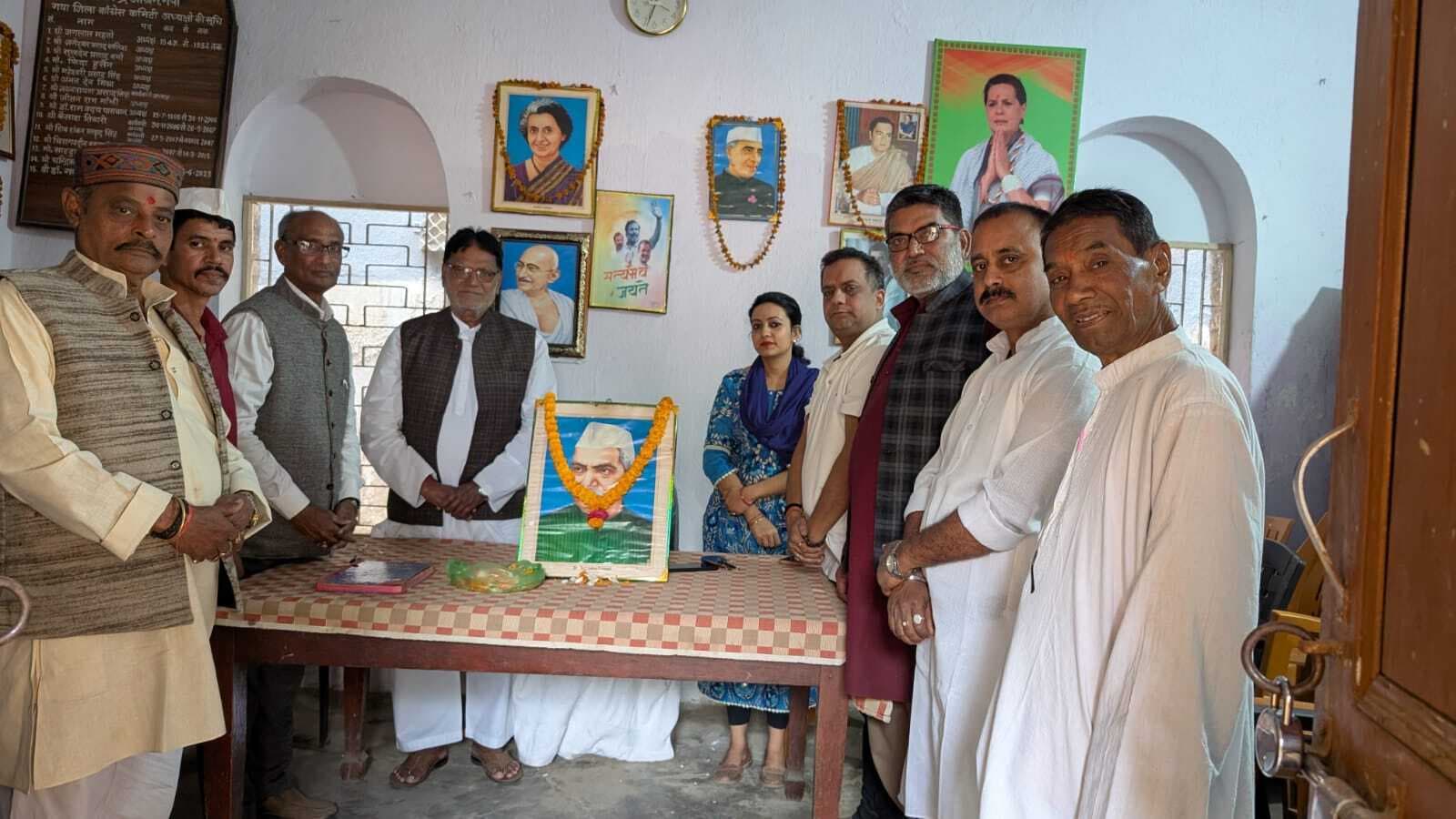 प्रथम राष्ट्रपति डॉ राजेंद्र प्रसाद की मनायी गयी पुण्यतिथि