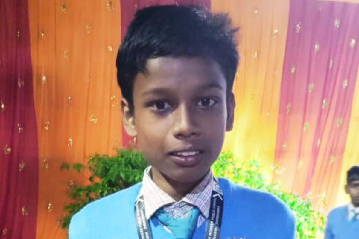 गालूडीह में मां की डांट से नाराज 7वीं के छात्र ने ट्रेन से कटकर दे दी जान, माता-पिता का रो-रोकर बुरा हाल