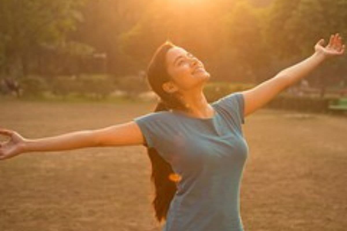 Morning Habits: इन 5 आदतों से करें दिन की शुरुआत, मन और शरीर दोनों रहेंगे स्वस्थ