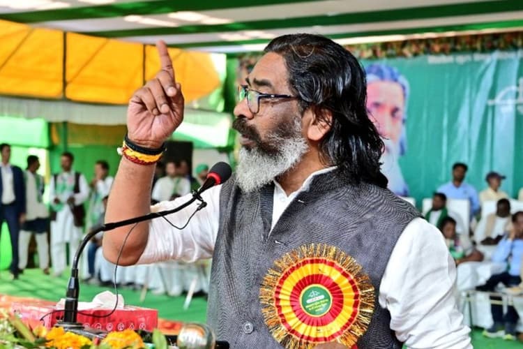 पूरा देश अंधेरे में डूब जायेगा, झामुमो स्थापना दिवस समारोह से हेमंत सोरेन ने दी केंद्र को धमकी, देखें Video