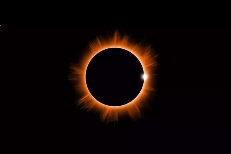 Holi 2025 Chandra Grahan: होली पर चंद्र ग्रहण का साया, इस दिन ना करें ये गलतियां