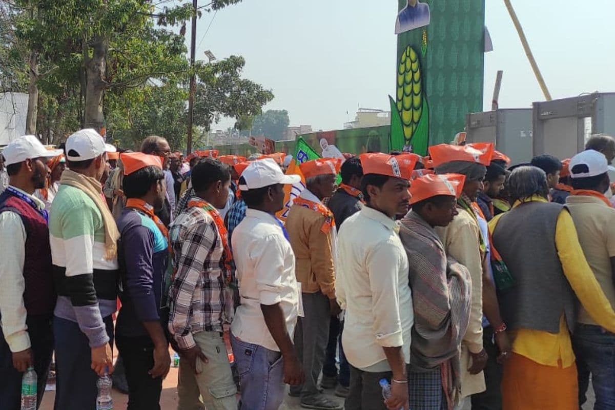 पीएम मोदी की सभा में पॉकेटमारों की चांदी, कड़े सुरक्षा इंतजाम के बाद भी कई लोगों की जेबें हुईं खाली