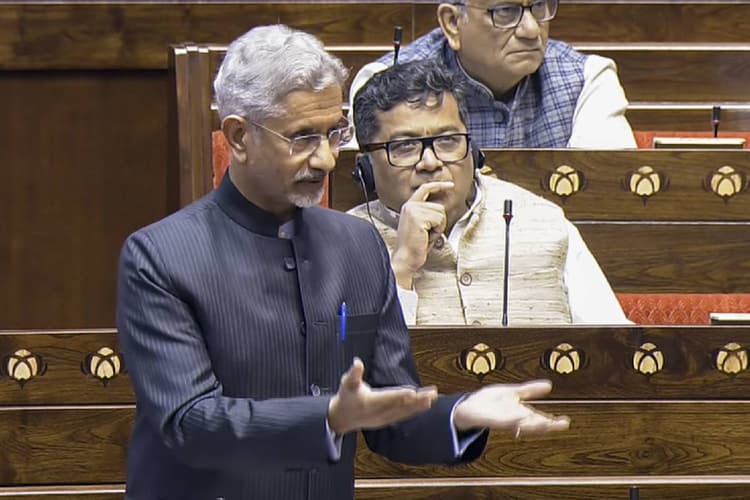Parliament Session : अवैध प्रवासियों को भेजने का तरीका नया नहीं, विदेश मंत्री जयशंकर ने सदन को बताया