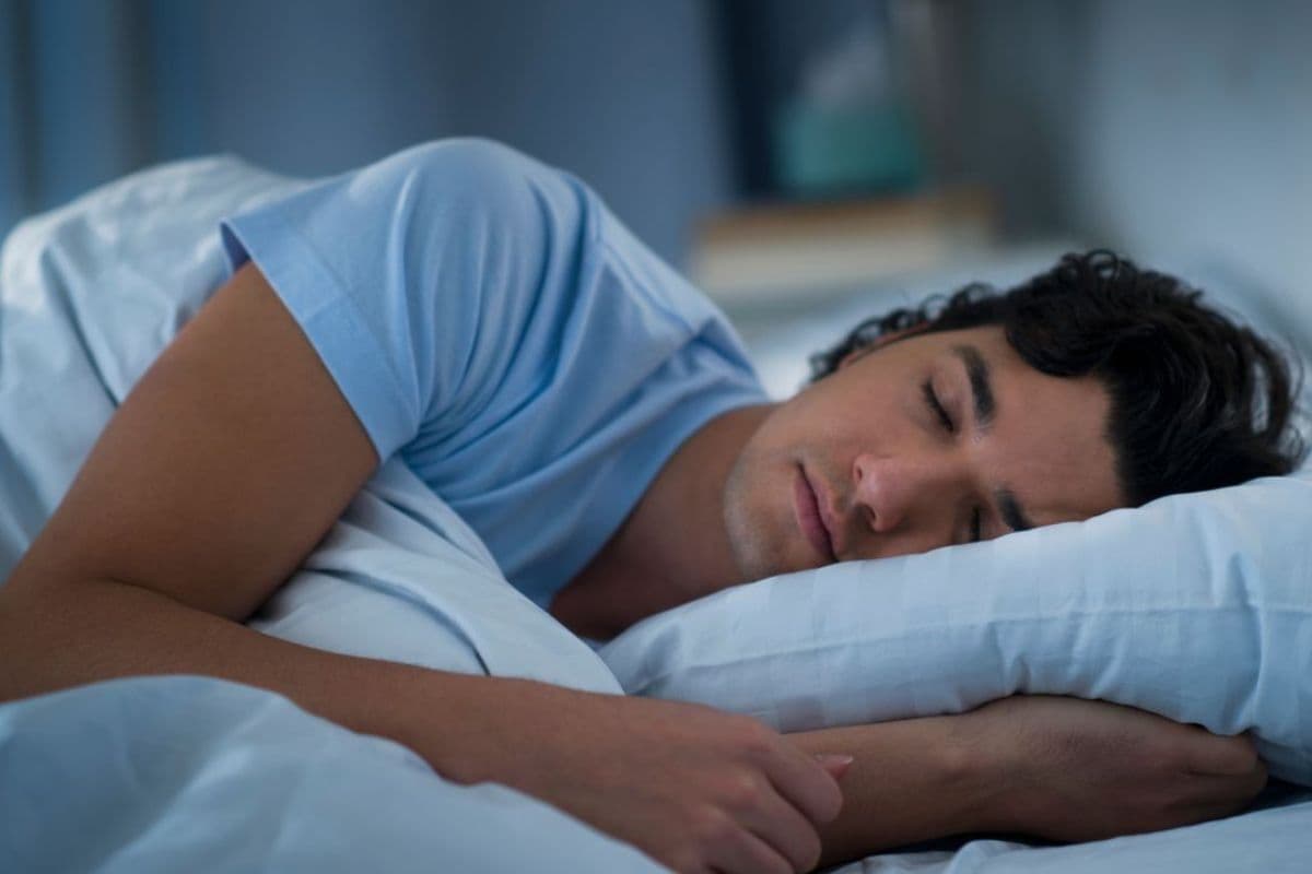 Sleep Maxing Trend: आखिर क्या है स्लीप मैक्सिंग? GEN Z के बीच क्यों हो रहा ट्रेंड?