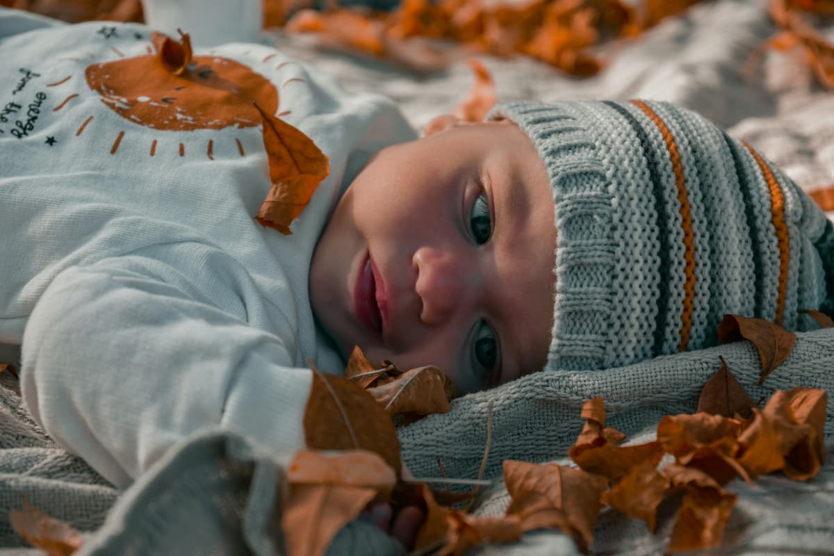 Baby Names: आपके बेटे के लिए कहीं नहीं मिलेंगे इससे ज्यादा यूनिक नाम, देखें लिस्ट और जानें अर्थ