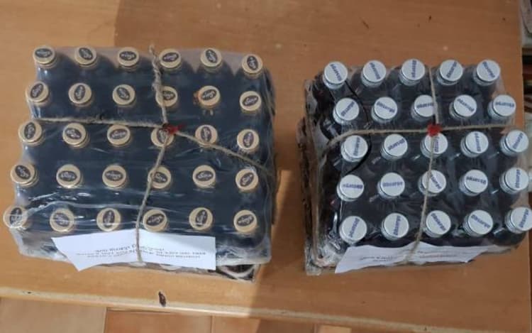 Patna News: बंद मकान में छापेमारी, ब्रांडेड कंपनियों की दवा व रैपर किया गया बरामद