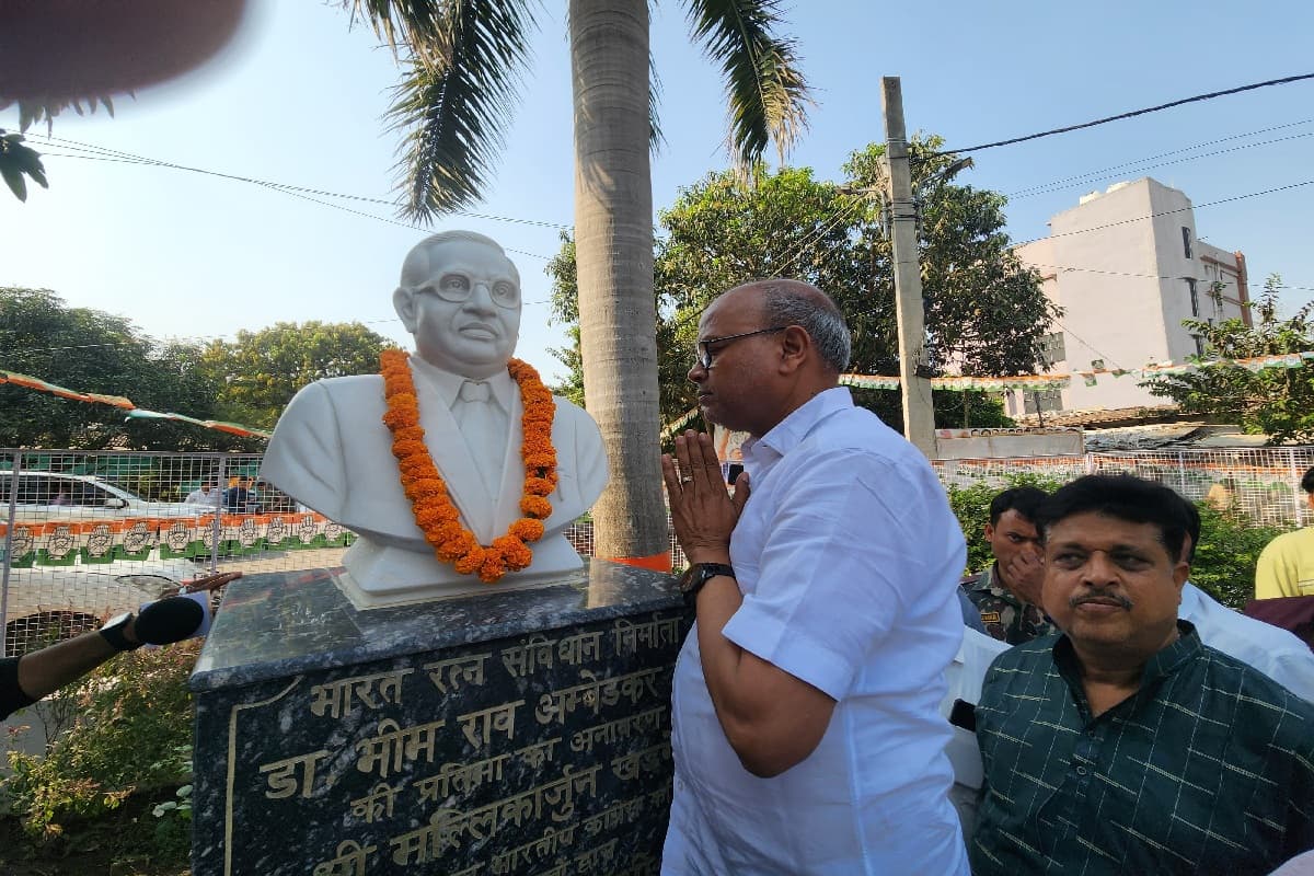 Bihar Politics: आरजेडी के साथ गठबंधन पर कांग्रेस ने साफ किया अपना स्टैंड, सीट बंटवारे पर दिया यह जवाब Bihar Politics: आरजेडी के साथ गठबंधन पर कांग्रेस ने साफ किया अपना स्टैंड, सीट बंटवारे पर दिया यह जवाब