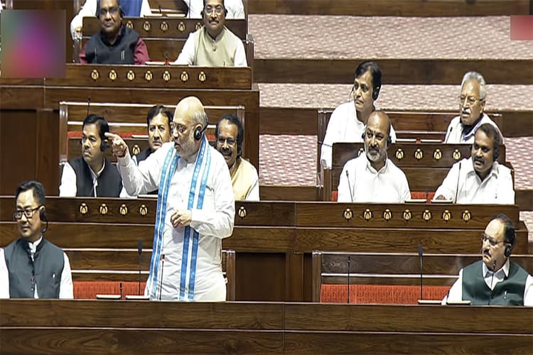 Amit Shah: 'किसी की कृपा से संसद में नहीं आया..', राज्यसभा में TMC नेता की टिप्पणी पर भड़के अमित शाह