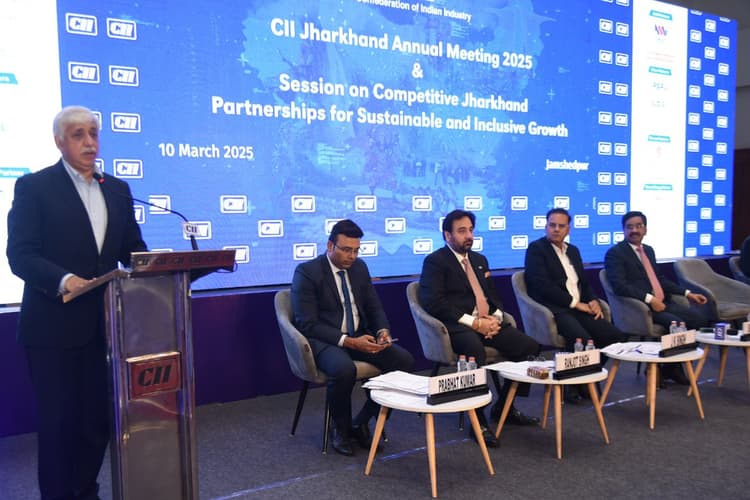 Labor laws: झारखंड के श्रम कानूनों में होगा बदलाव, बढ़ेंगे काम के घंटे, नाइट शिफ्ट कर सकेंगी महिलाएं