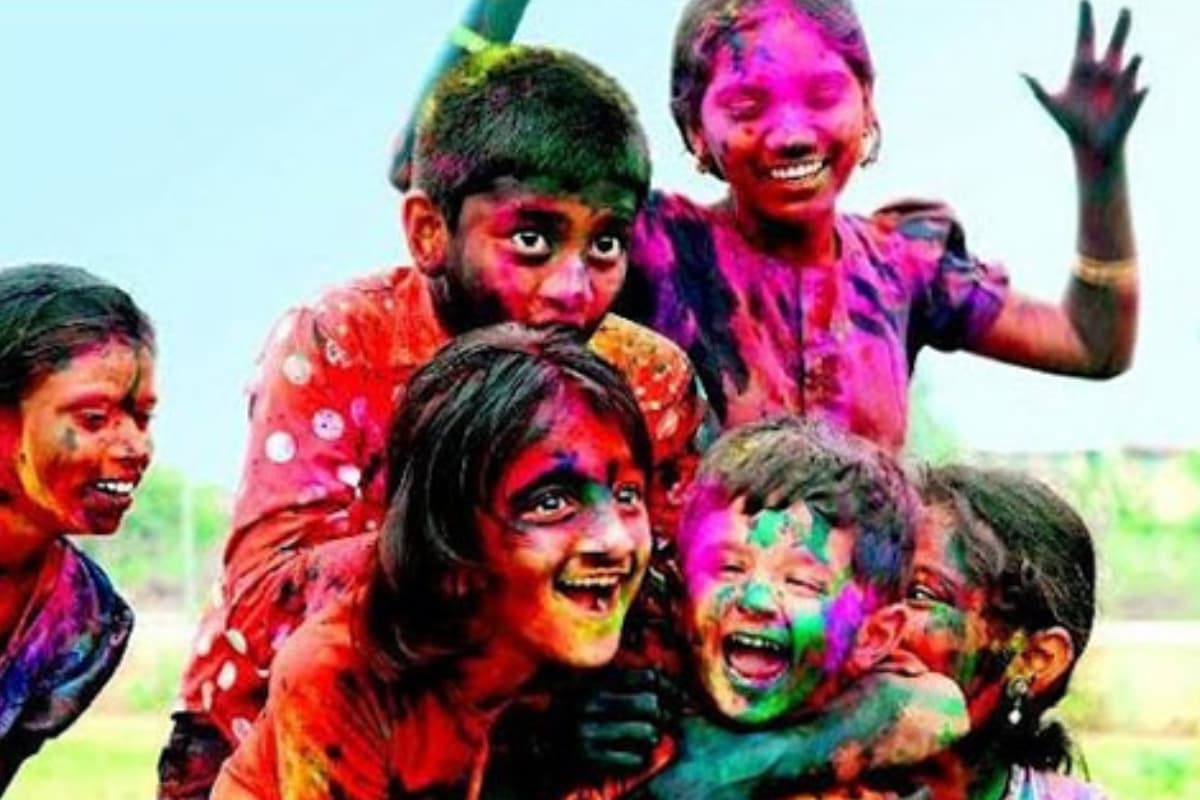 मुंबई वालों सावधान! पुलिस ने होली को लेकर जारी किए दिशा-निर्देश, लगाए कई प्रतिबंध