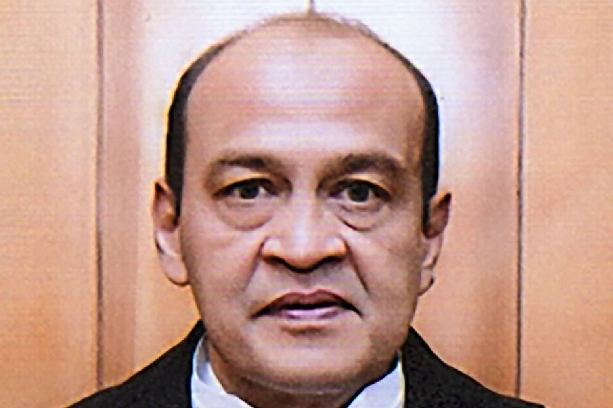 Justice Yashwant Varma : जज यशवंत वर्मा के इस्तीफे की मांग, कानून के विशेषज्ञों ने कह दी बड़ी बात
