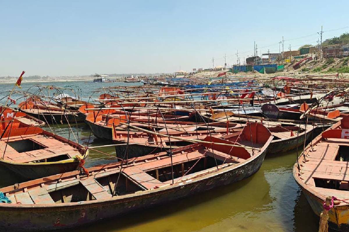 Mahakumbh 2025 : महाकुम्भ की कमाई से बेटियों की शादी करेंगे नाविक संजीत