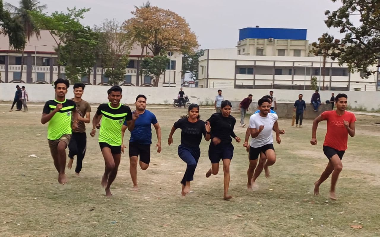 Muzaffarpur News: मुजफ्फरपुर के इन दो मैदानों में होगी होमगार्ड की बहाली, जानें आवेदन की तिथि