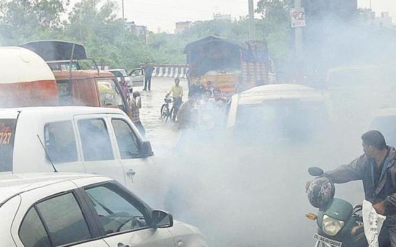 31 मार्च के बाद इन वाहनों का नहीं बनेगा पॉल्यूशन सर्टिफिकेट, भरना पड़ेगा जुर्माना, जानें बचने का उपाय 31 मार्च के बाद इन वाहनों का नहीं बनेगा पॉल्यूशन सर्टिफिकेट, भरना पड़ेगा जुर्माना, जानें बचने का उपाय