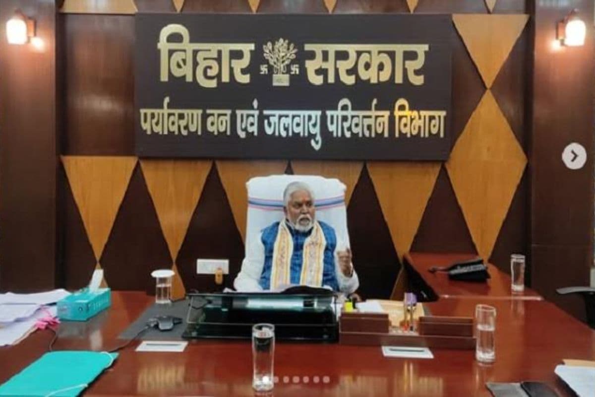 मंत्री डा. प्रेम कुमार