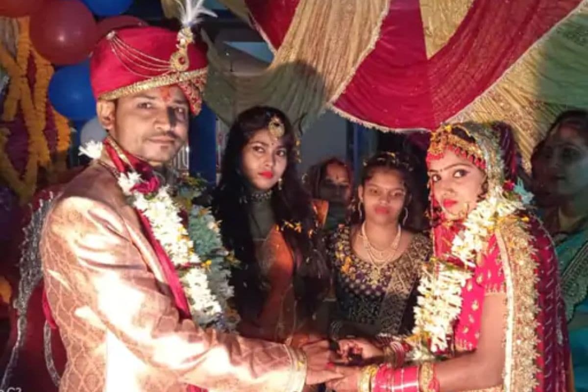 मृतका की शादी का फोटो